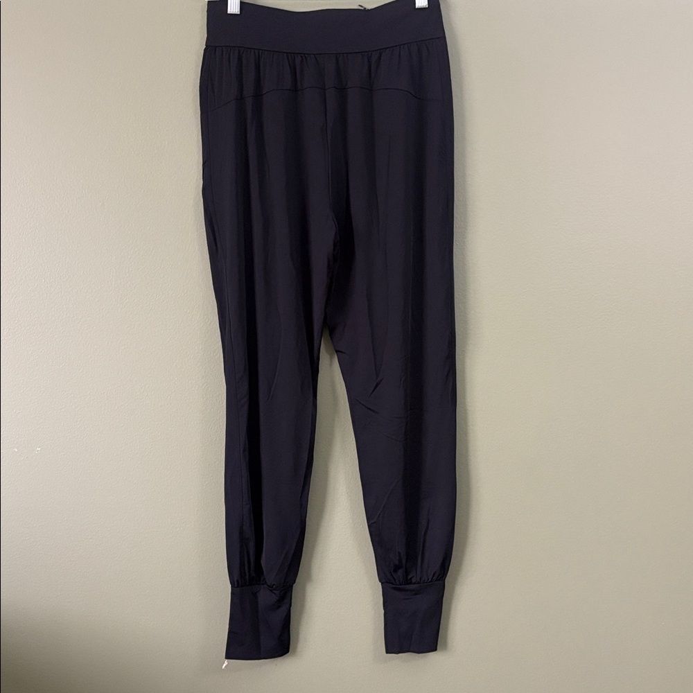NWT Zyia Active Black Jogger Pants Lightweight Thin Nylon Blend Sz M - Picture 5 of 6